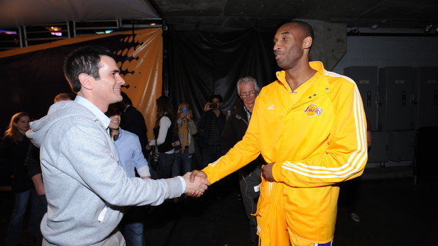 Modern-Family-Phil-Kobe-Bryant Recensione Modern Family: Personaggi e Curiosità