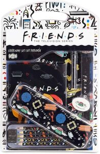Set-Cancelleria-Friends-196x300 Idee Regalo Natalizie per appassionati di Cinema e Serie TV