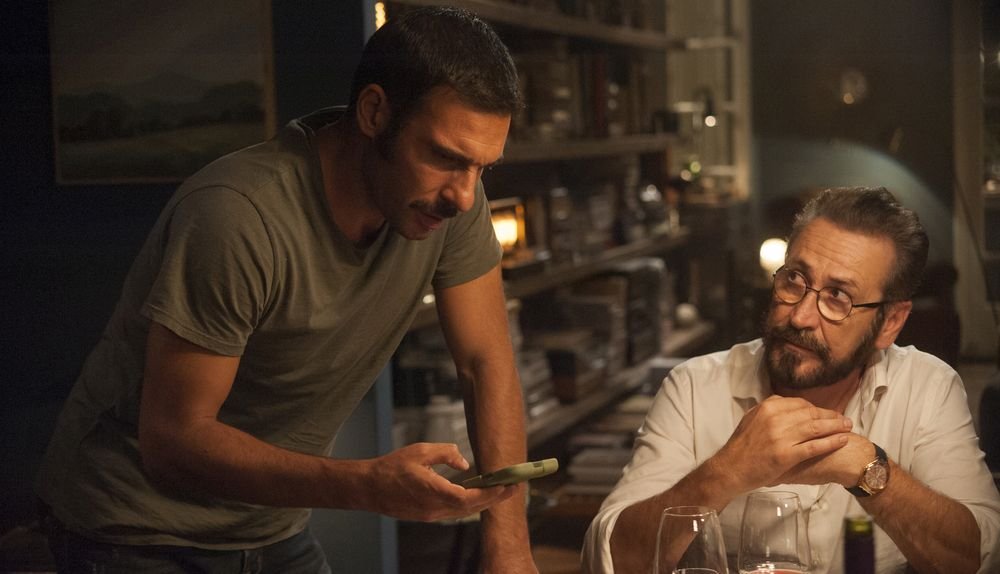 perfetti_sconosciuti_edoardo_leo I Migliori Film di Edoardo Leo l'amatissimo attore italiano