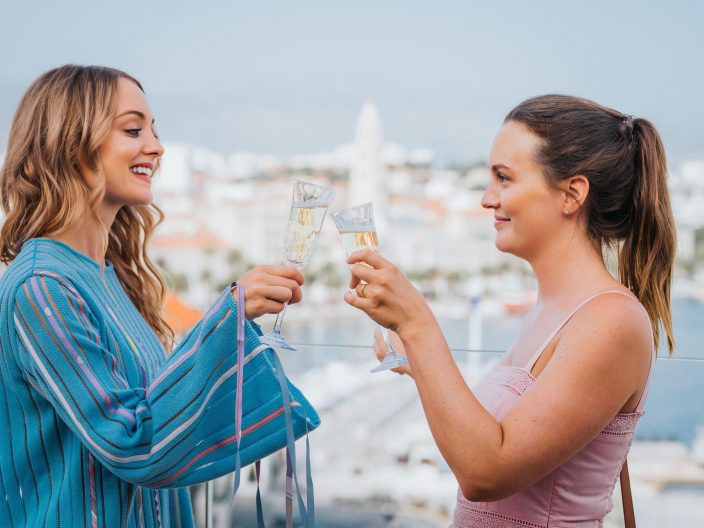 recensione the weekend away
