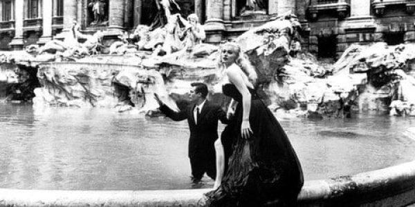 La Dolce VIta alla Fontana di Trevi